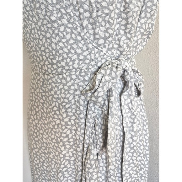Abercrombie & Fitch Midi Ruffle Wrap Dress size S grey white summer romantic - Picture 7 of 14